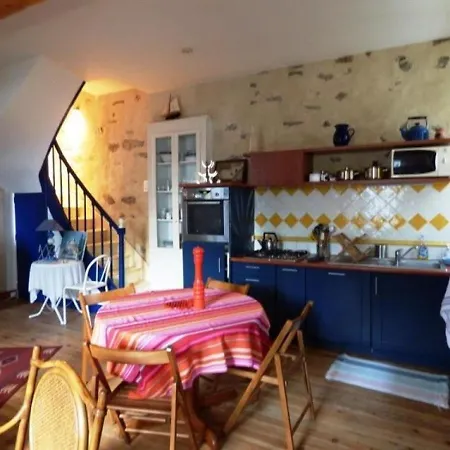 House 7 Personnes Emplacement Ideal : Quartier Du Passage / Port De Peche. Villa Les Sables-dʼOlonne